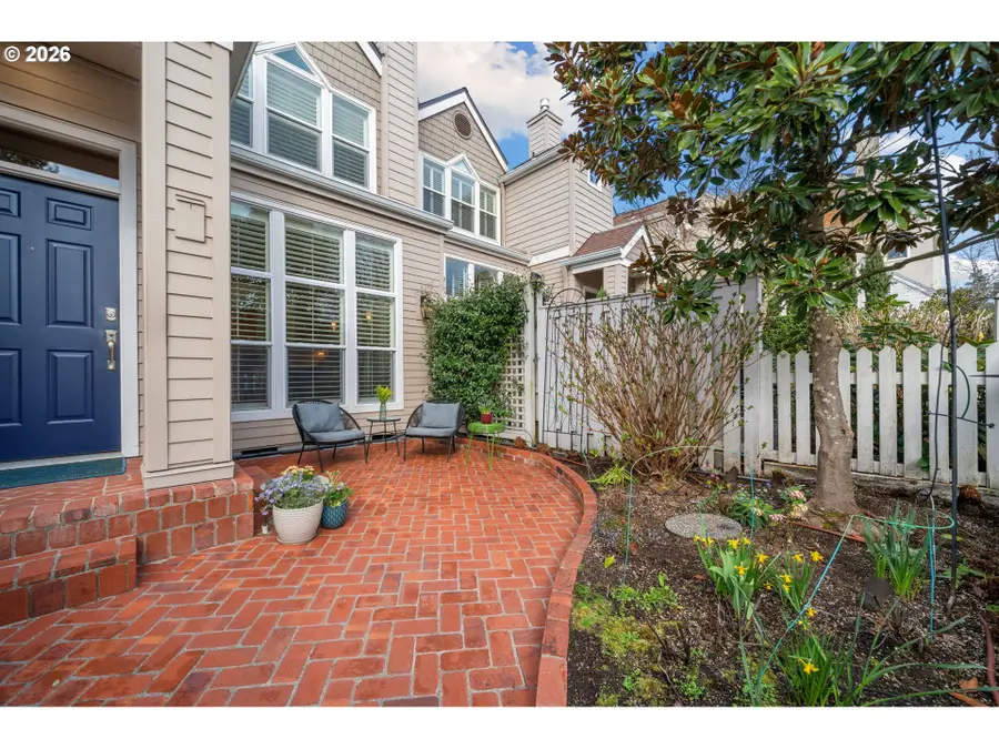 344 4th St, Lake Oswego, OR 97034 - #3