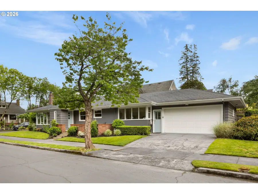 2109 NE 27th Ave, Portland, OR 97212 - #2