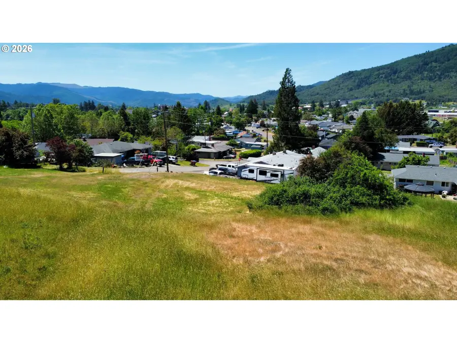 0 Cedar St #36, Riddle, OR 97469 - #3