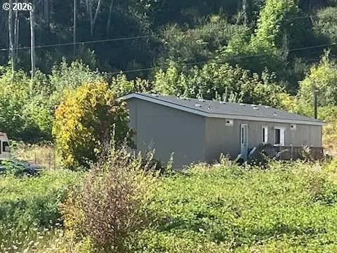 49631 Mckenzie Hwy, Vida, OR 97488
