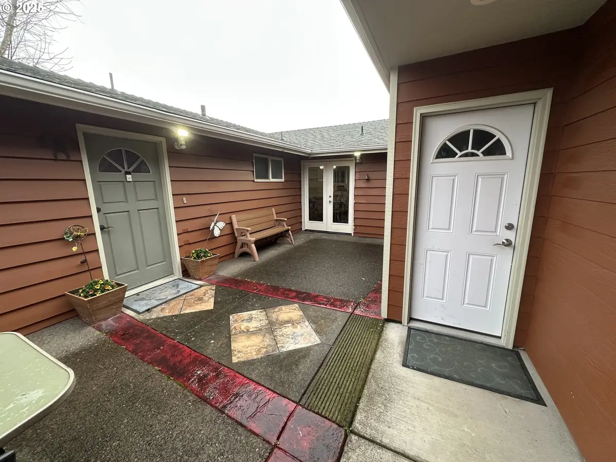 5664 High Banks Rd, Springfield, OR 97478 - Image #1