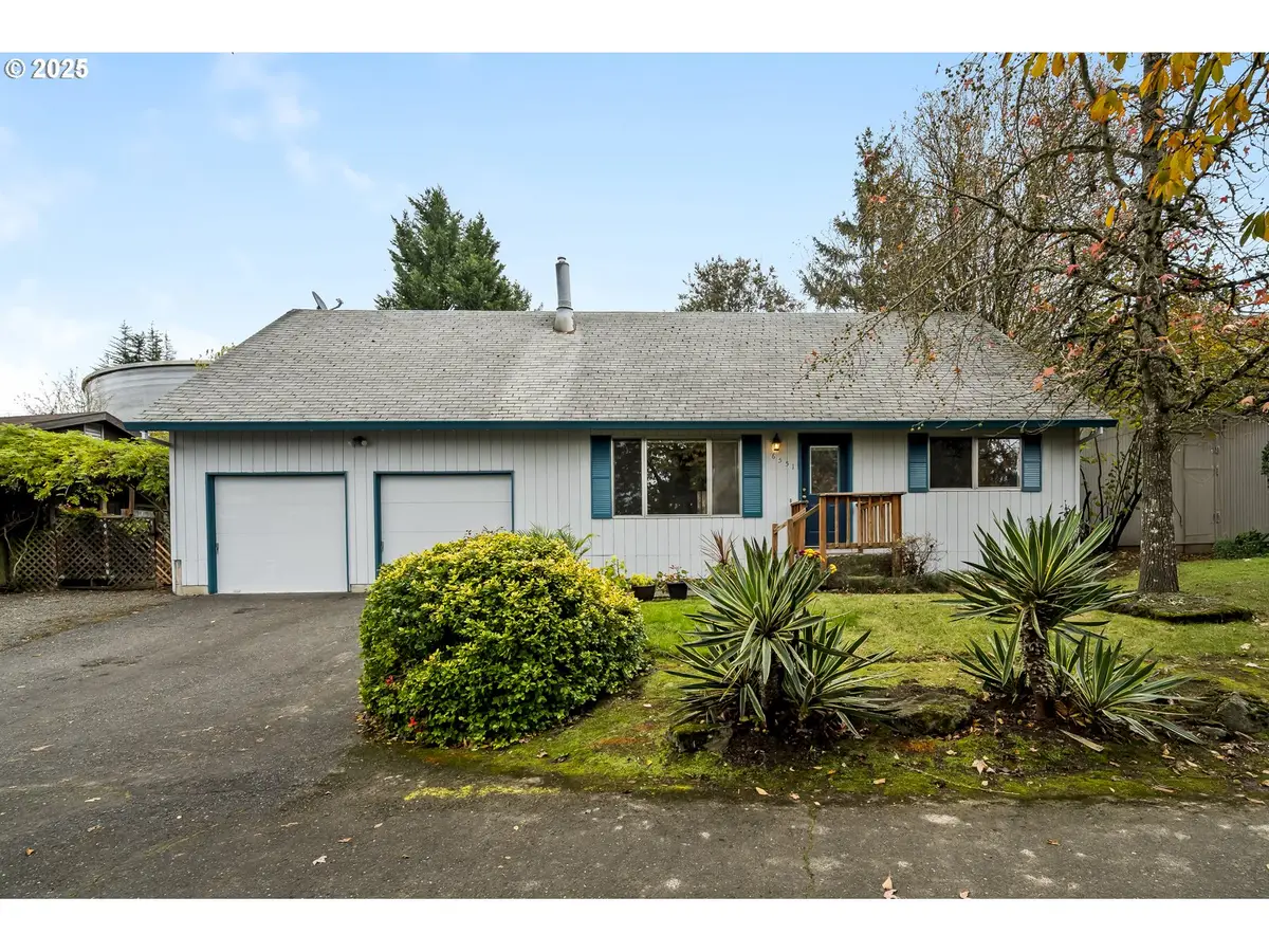 6551 SW Taylors Ferry Rd, Portland, OR 97223 - Image #1