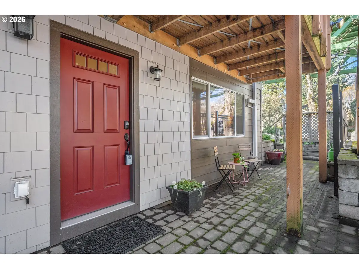 8682 N Willamette Blvd, Portland, OR 97203 - #1