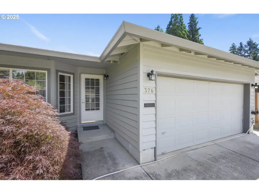 376 NW Jason Ct, Hillsboro, OR 97124 - #3