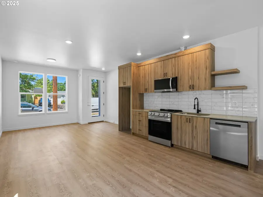 7192 SE Woodward St #4, Portland, OR 97206 - Image #3