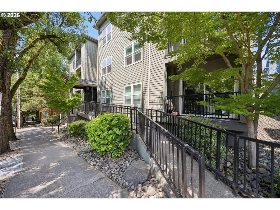 1441 SW Clay St #210, Portland, OR 97201 - #2