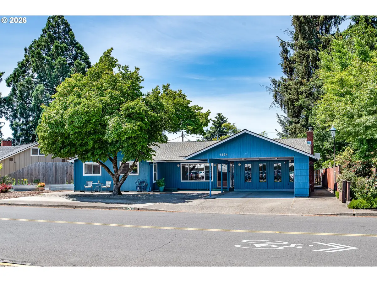 1294 Satre St, Eugene, OR 97401 - #1