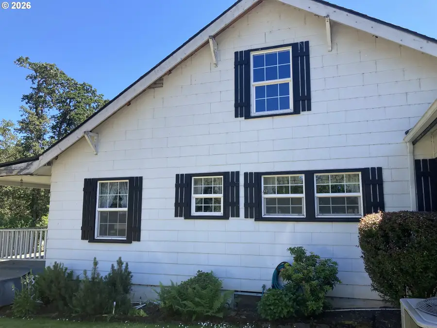 77698 Dugan Ln, Cottage Grove, OR 97424 - #2