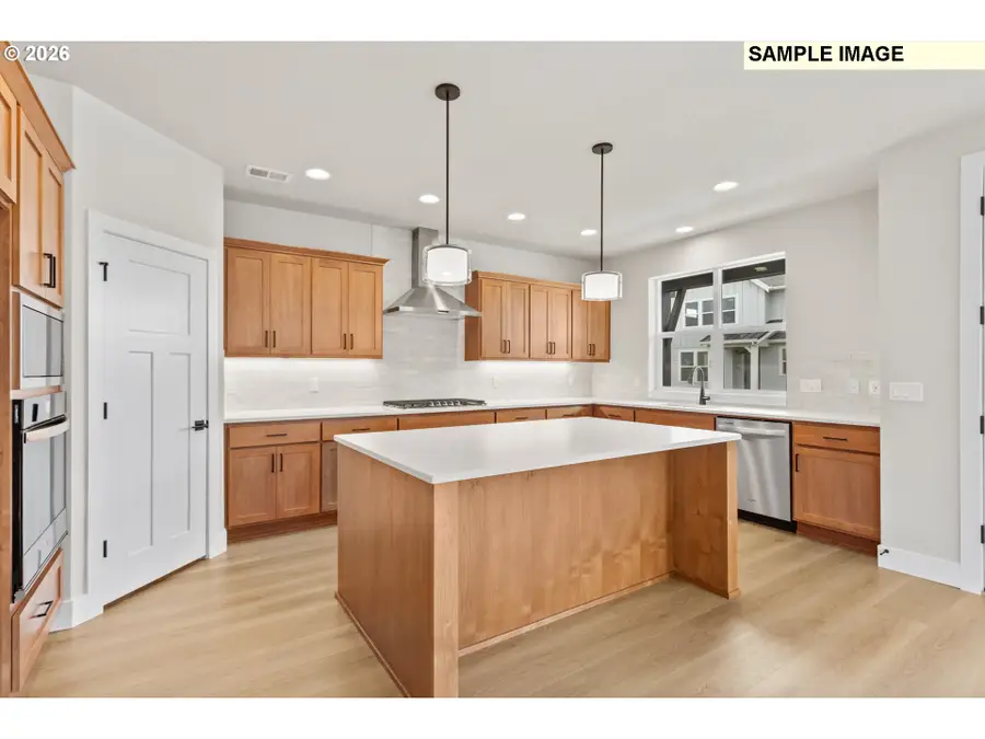 8541 SE Barlow Ln, Hillsboro, OR 97123 - #2
