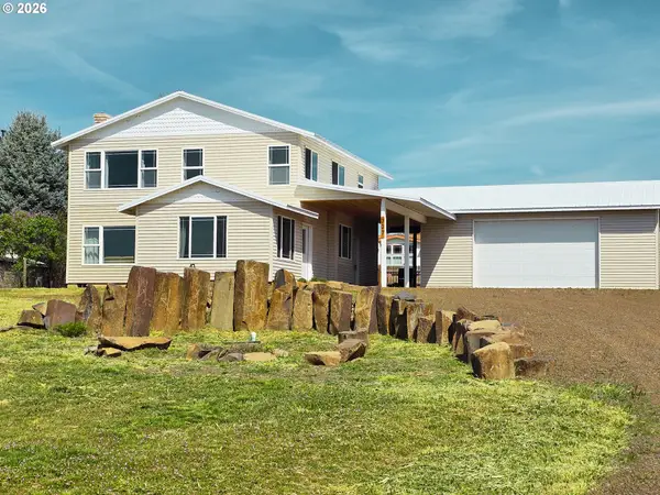 337 S County Rd, Wamic, OR 97063