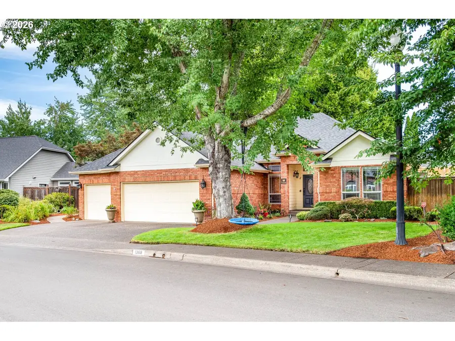 1368 Wimbledon Pl, Springfield, OR 97477 - #2