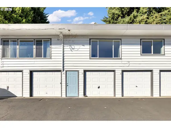 2102 NW Kelly Dr #15, Vancouver, WA 98665