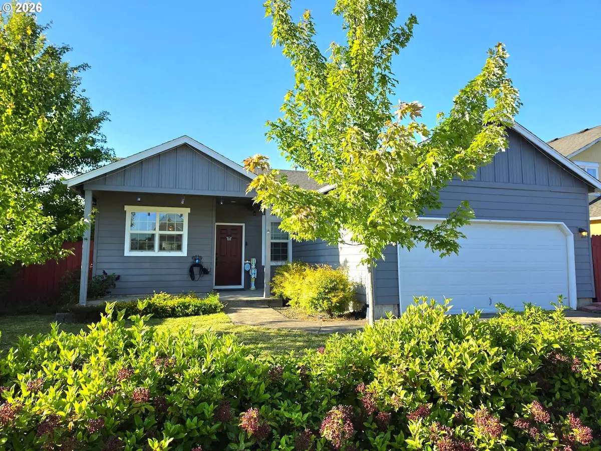 158 Canary Ave, Creswell, OR 97426 - #1