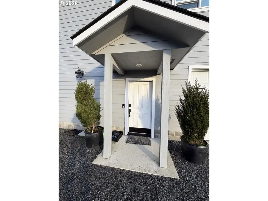 788 Patrick St, Coos Bay, OR 97420 - Image #3