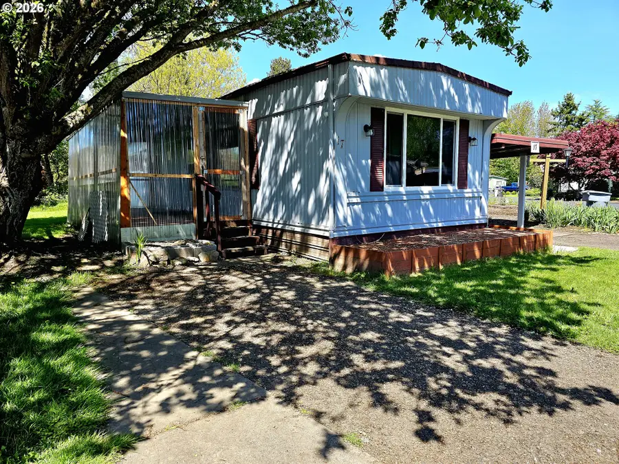 1905 Waverly Dr #17, Albany, OR 97322 - #2