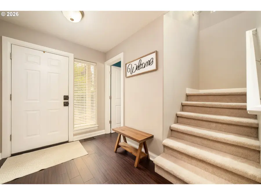 219 SW Owens Pl, Troutdale, OR 97060 - #2