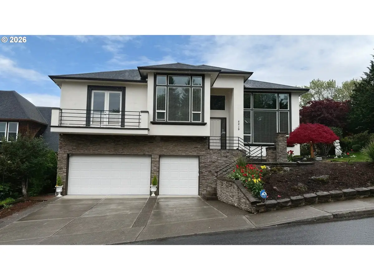 5219 NW Fernridge Dr, Camas, WA 98607 - #1