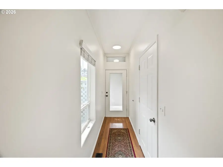 9442 N Buchanan Ave, Portland, OR 97203 - #2