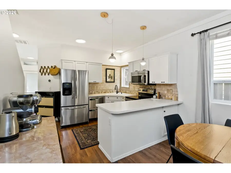 9442 N Buchanan Ave, Portland, OR 97203 - #3