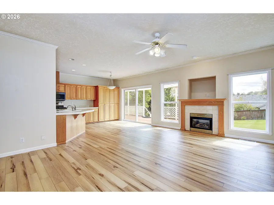 1615 Sisters Ct, Salem, OR 97304 - #3