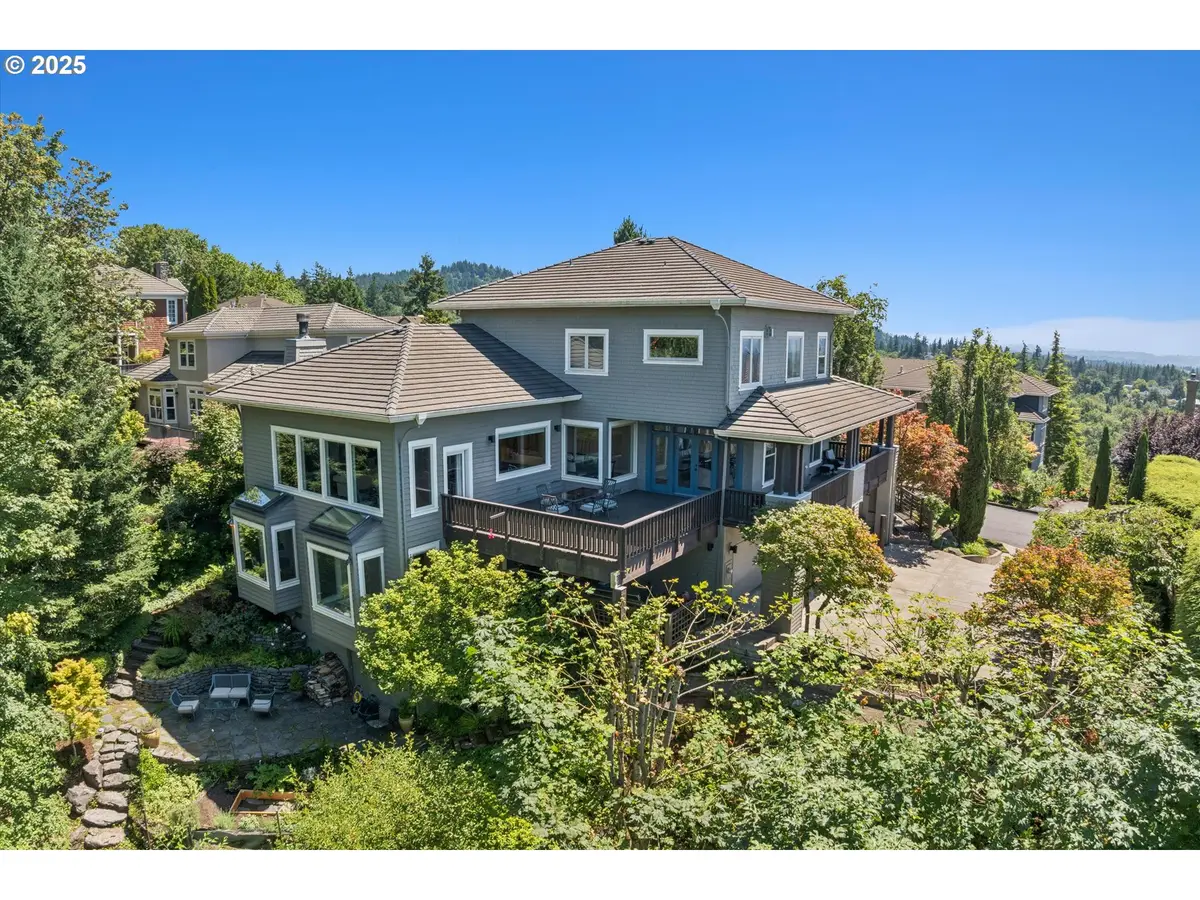 2323 NW Pinnacle Dr, Portland, OR 97229 - #1