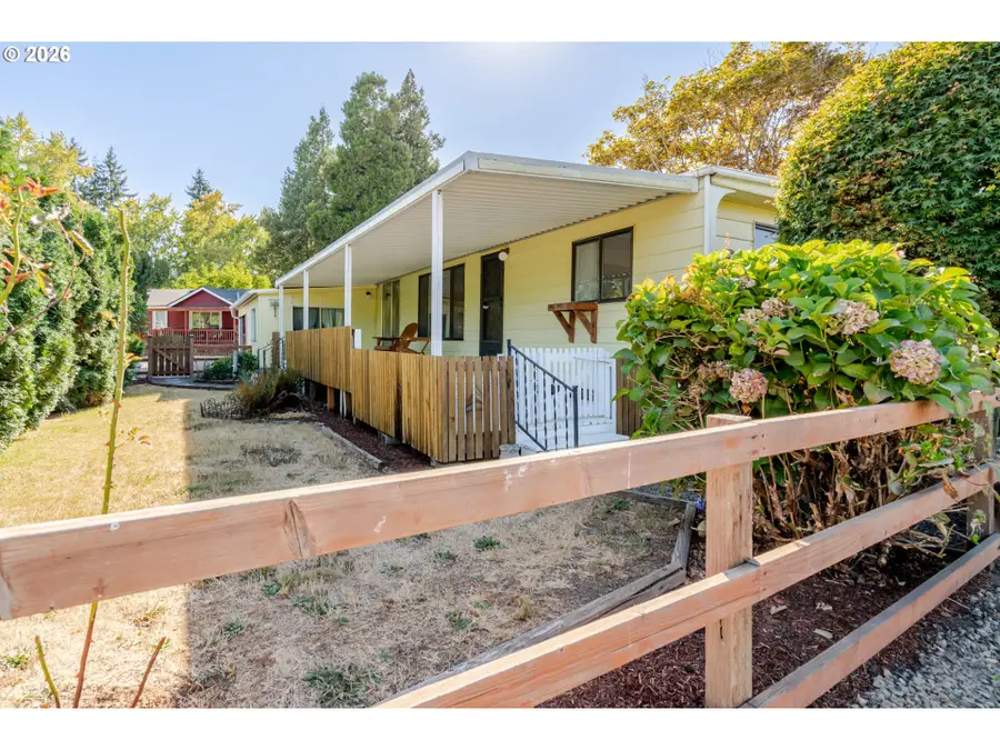 500 Loucks Way #12, Brownsville, OR 97327 - #3