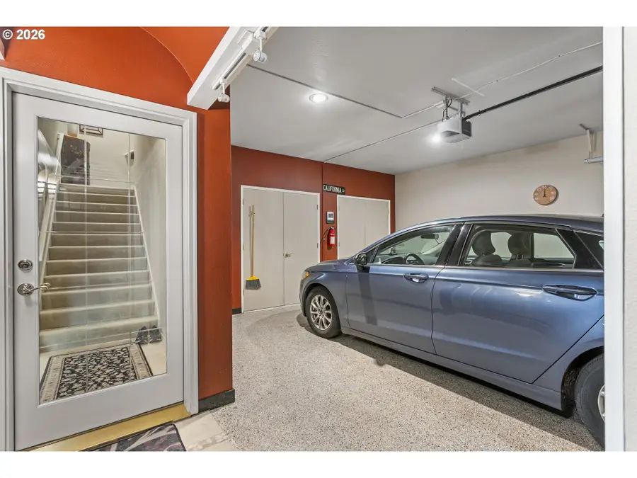 4467 Thunder Vista Ln, Lake Oswego, OR 97035 - Image #3