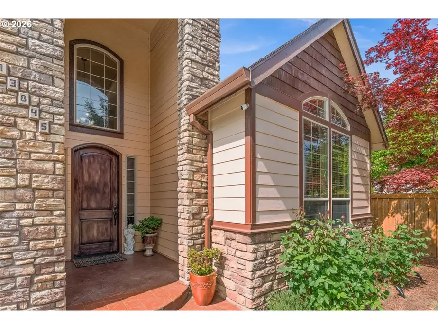 13845 SW Far Vista Dr, Beaverton, OR 97005 - #2
