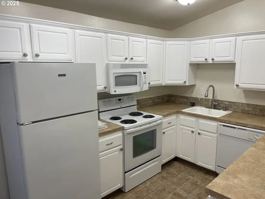 Address Withheld By Seller, Tigard, OR 97223 - Image #3