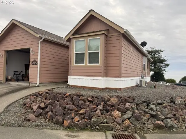 16252 Tolman Ln #16, Brookings, OR 97415 - #1