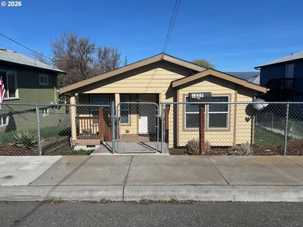 1207 E 10th, TheDalles, OR 97058