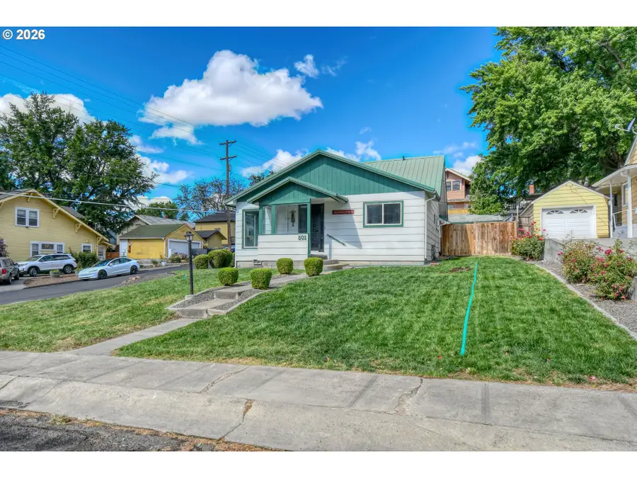 501 NW 7th St, Pendleton, OR 97801 - #2