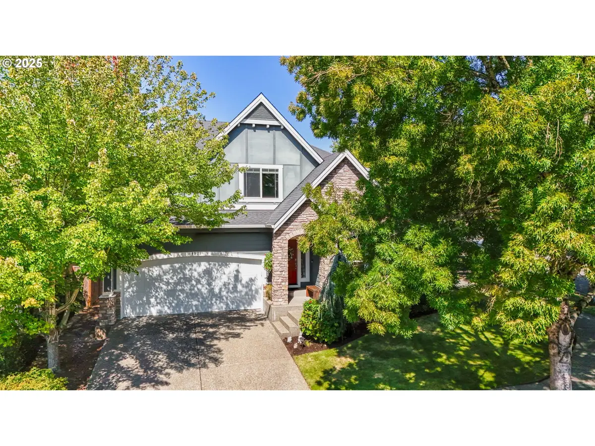 4925 E Masters Dr, Newberg, OR 97132 - Image #1