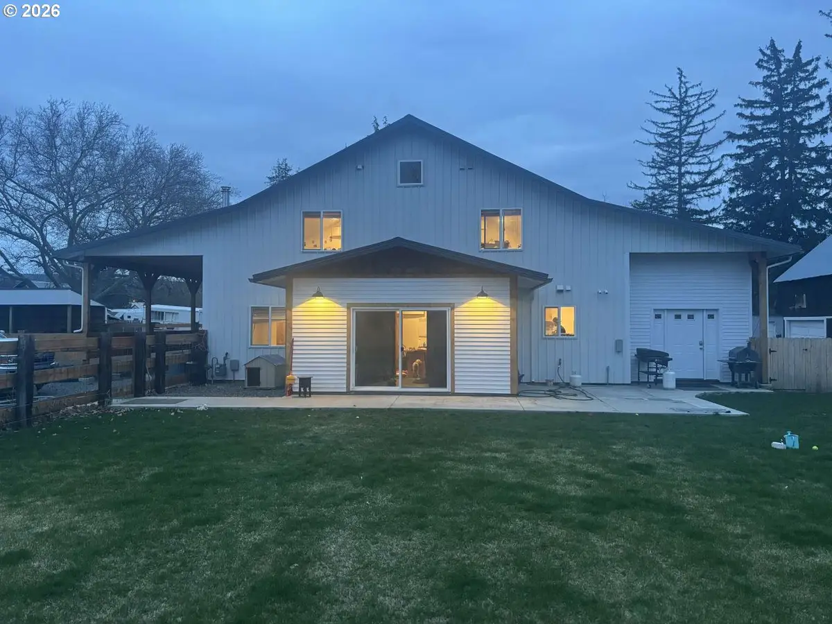 1270 N 1st St, Union, OR 97883 - #1