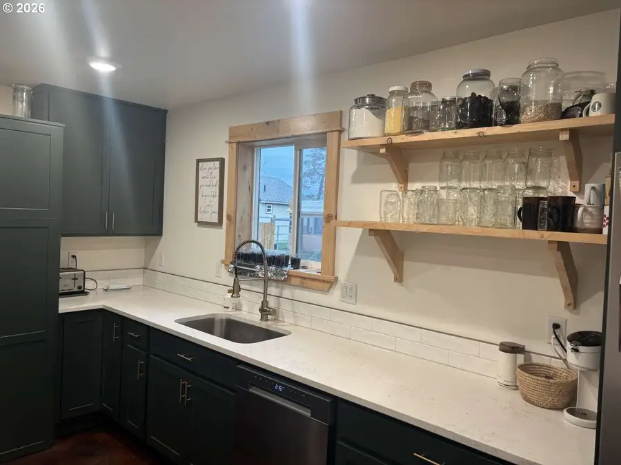 1270 N 1st St, Union, OR 97883 - #2