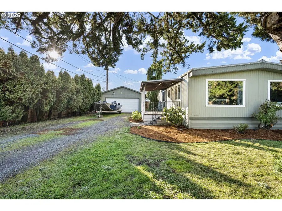 708 51st St, Springfield, OR 97478 - #3