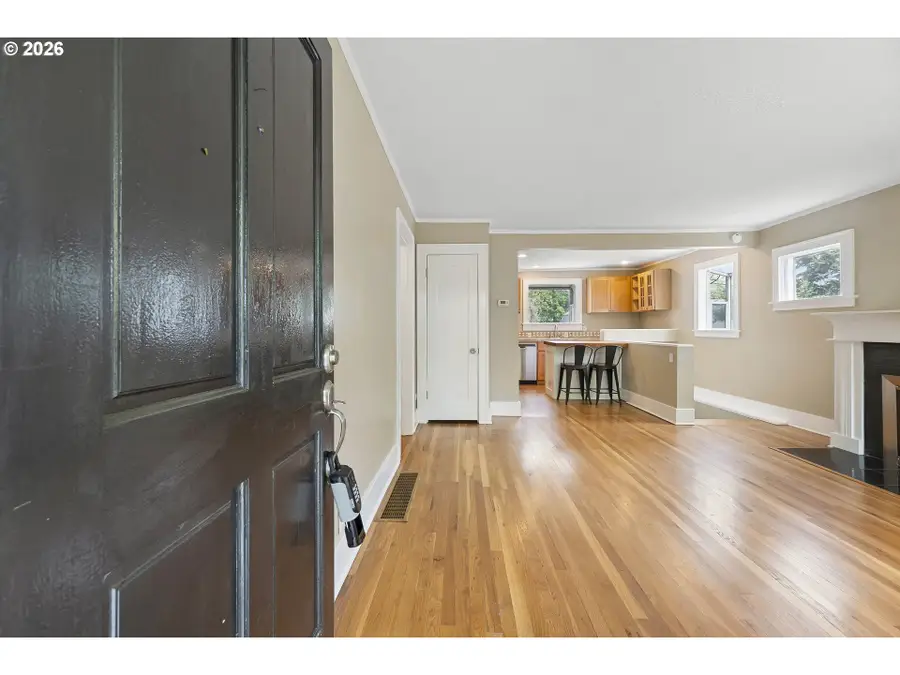 7615 SE Morrison St, Portland, OR 97215 - #2