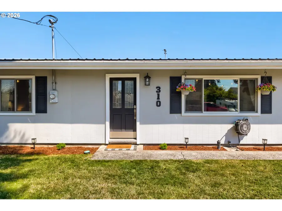 310 NE 4th Ave, Canby, OR 97013 - #3
