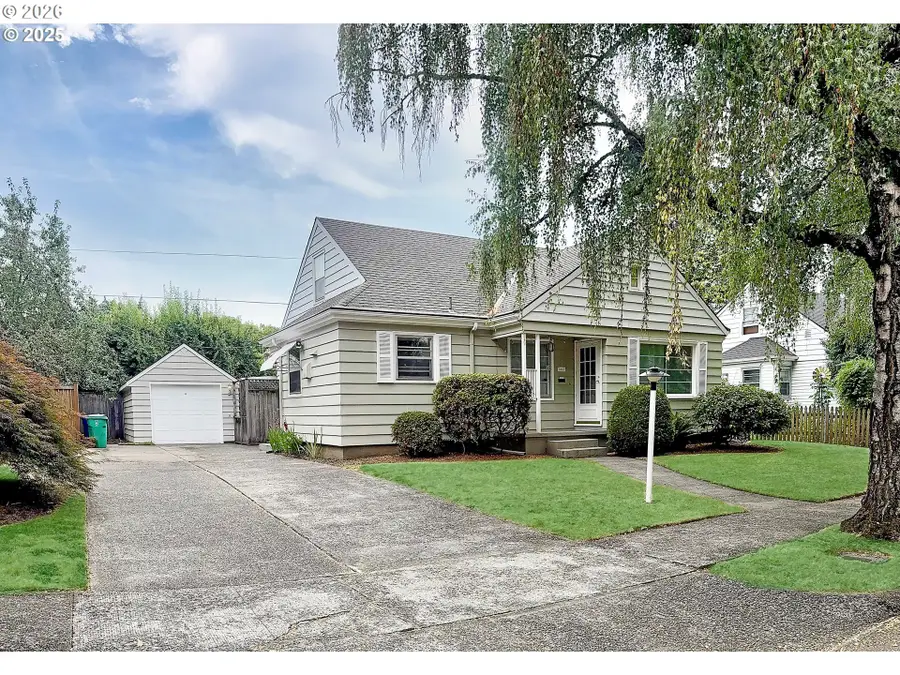 7067 N University Ave, Portland, OR 97203 - Image #2