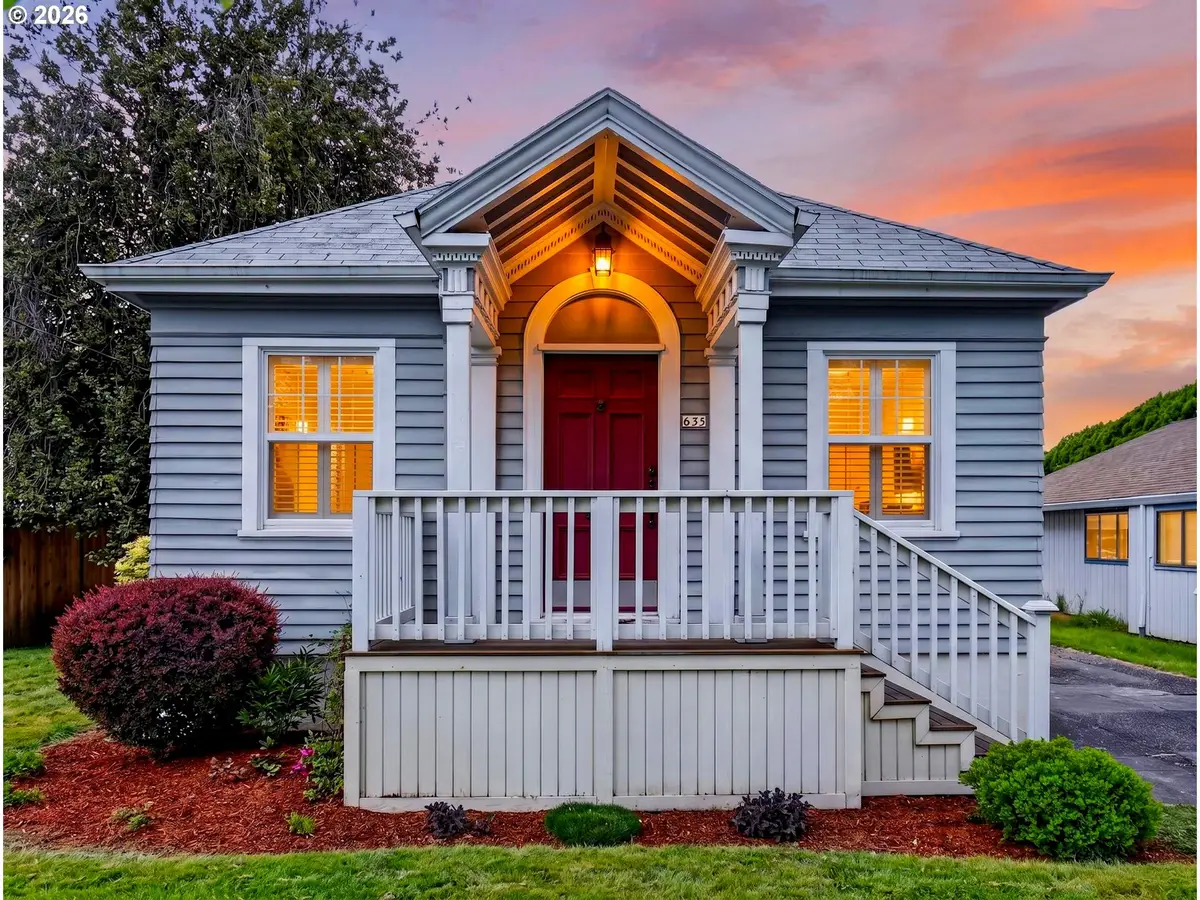 635 N Terry St, Portland, OR 97217 - #1