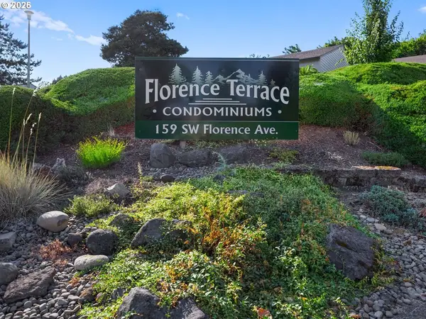 159 SW Florence Ave #L64, Gresham, OR 97080