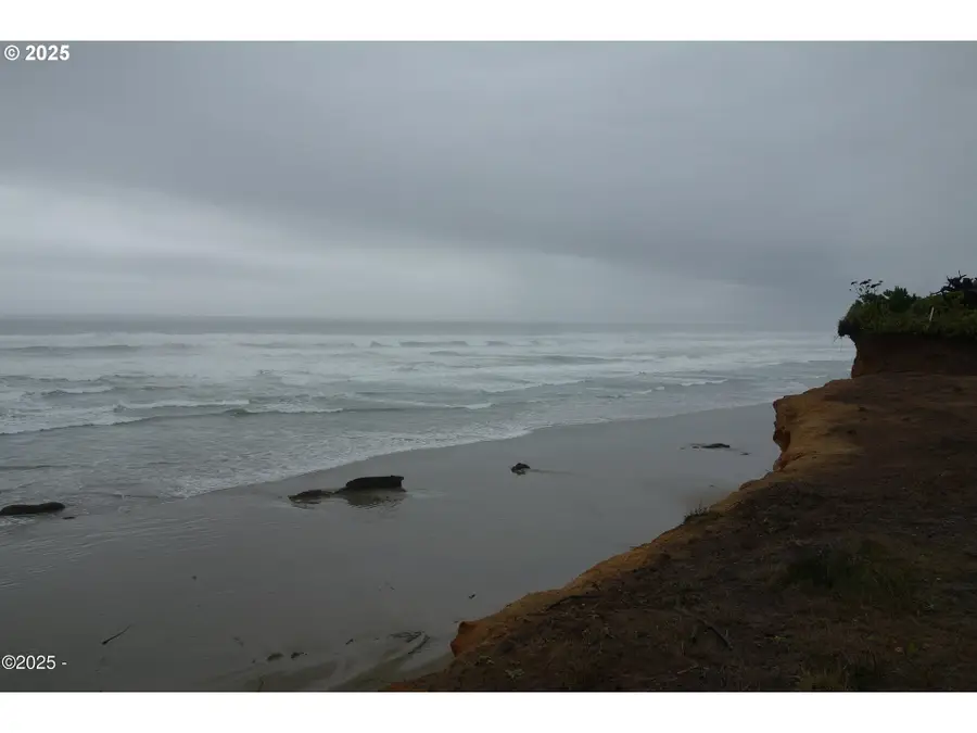 50009 Blackberry, Seal Rock, OR 97376 - Image #3