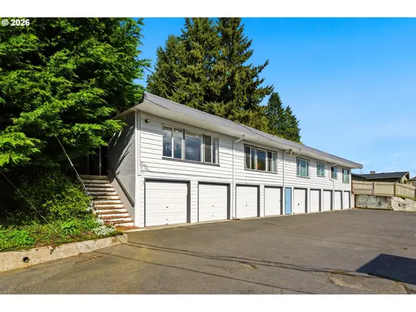 2102 NW Kelly Dr #17, Vancouver, WA 98665