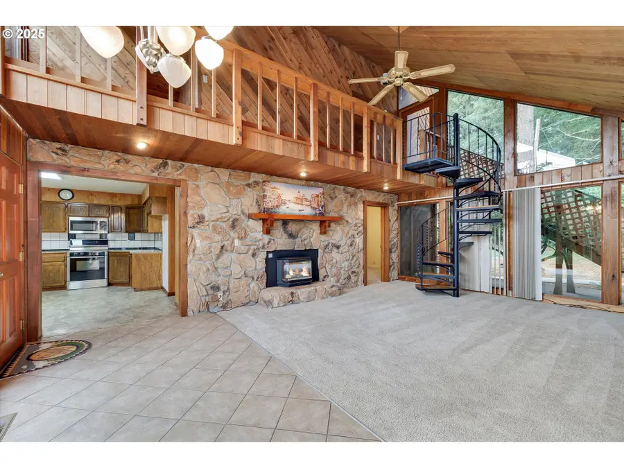 25164 S Springwater Rd, Estacada, OR 97023 - Image #3