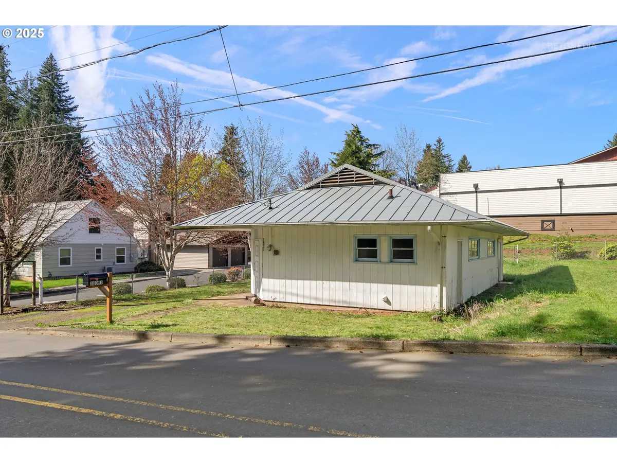 38091 Sunset St, Sandy, OR 97055 - Image #1