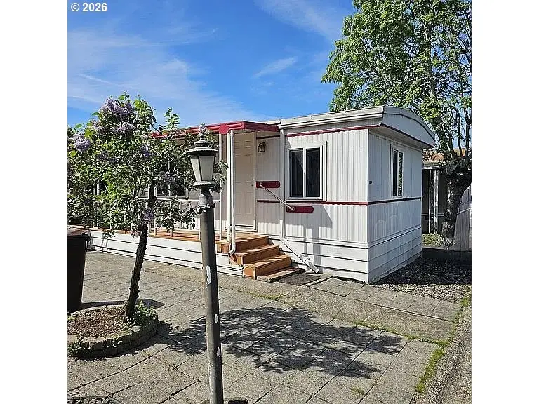 21100 NE Sandy Blvd #32, Fairview, OR 97024 - #1