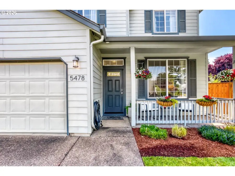 5478 J St, Washougal, WA 98671 - #3