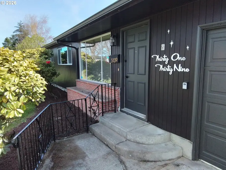 3139 Michigan St, Longview, WA 98632 - #2