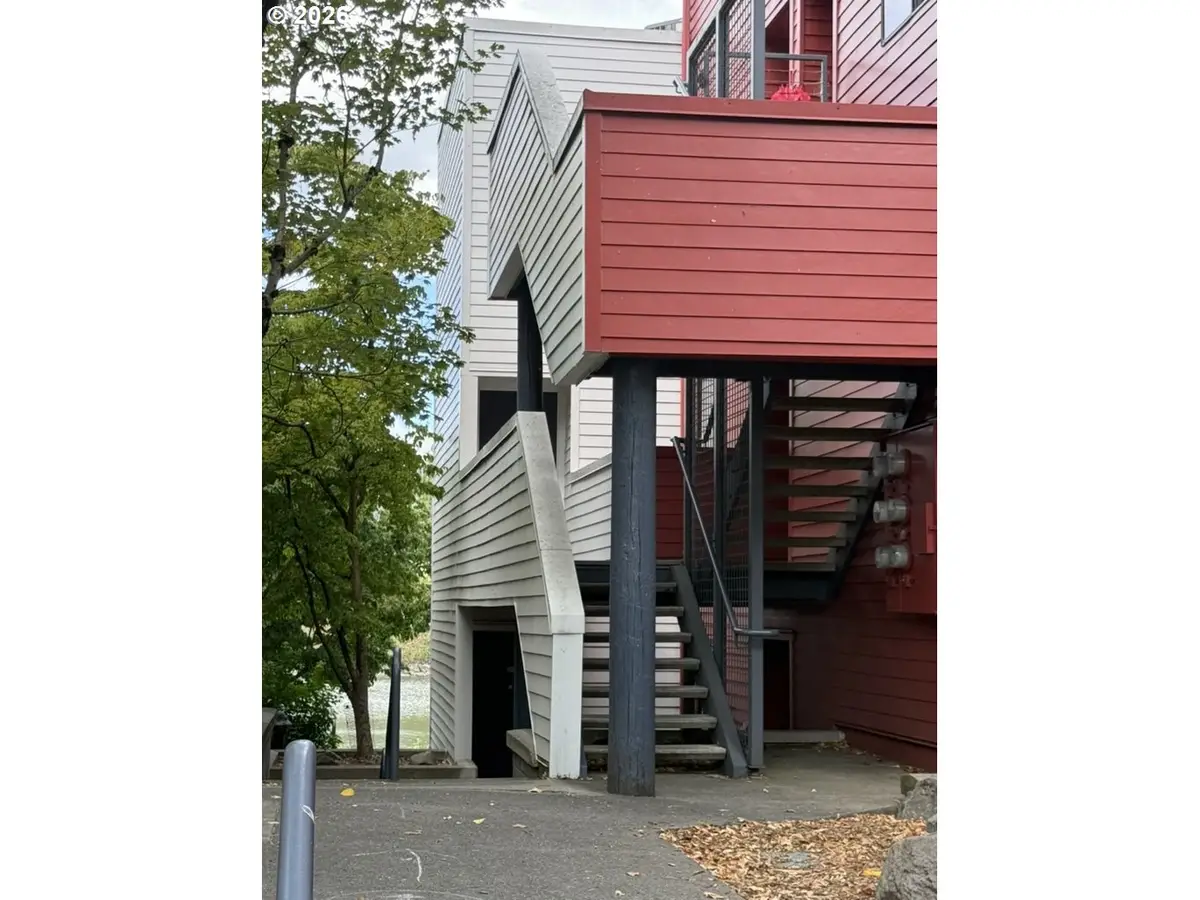 910 NW Naito Pkwy #i-4, Portland, OR 97209 - #1