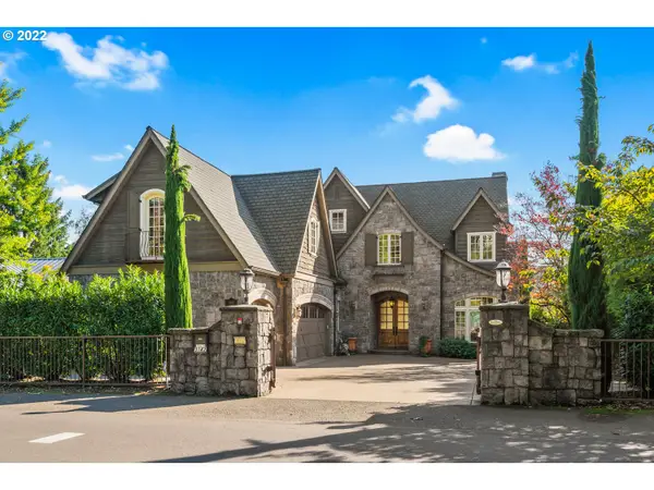 3142 Lakeview Blvd, LakeOswego, OR 97035